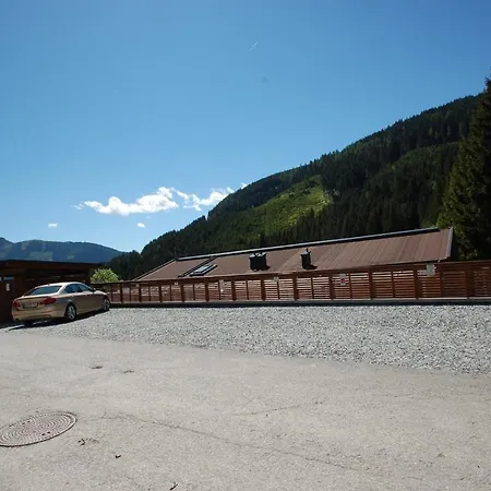 Schmitten Finest By In One شقة